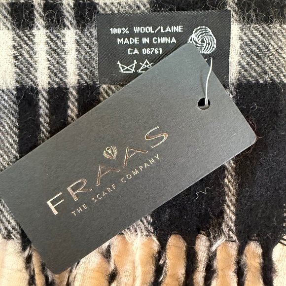 FRAAS Black & White Wool Plaid Scarf 🇩🇪 – NWT - Picture 7 of 11